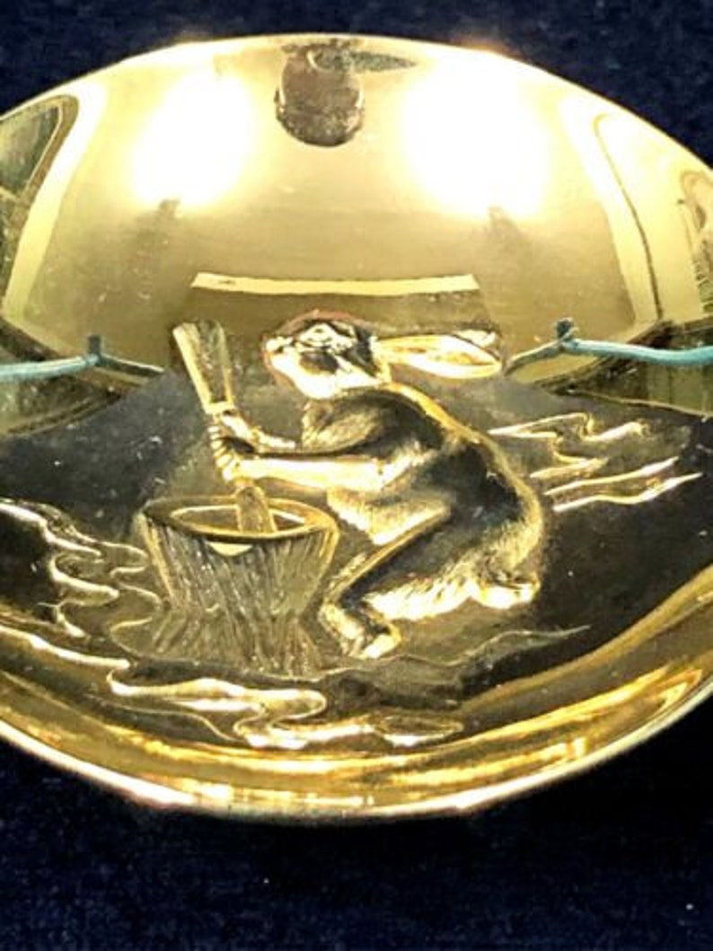Vintage Japanese 24K Gold-Plated Sake Cup – Zodiac Rabbit Design