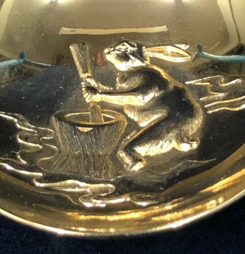 Vintage Japanese 24K Gold-Plated Sake Cup – Zodiac Rabbit Design