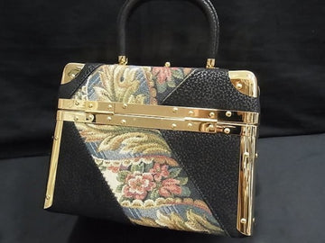 Vintage Japanese Handbag – Kimonoya Kokoro Sovetana | Coblanc Weave Flower Obi Bag with Gold Trim