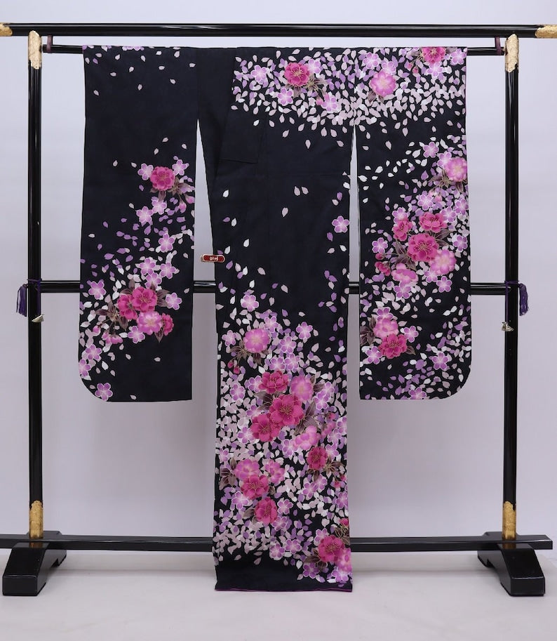 Luxurious Long-Sleeved Kimono – Furisode with Embroidered Sakura Blossoms, Vibrant Colors, Pure Silk | Masterpiece