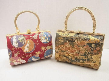 Japanese clothing accessories Two Japanese clothing bags Rabbit One-wheeled cart Flower pattern Gold thread set of 2